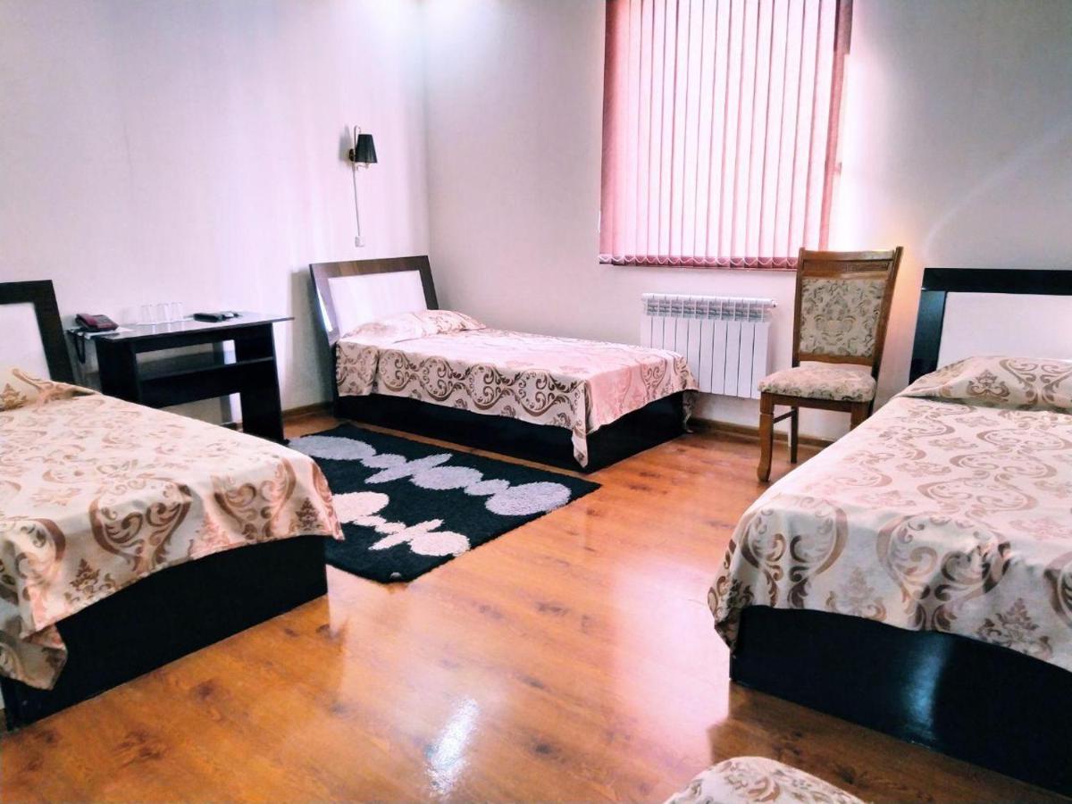 Hotel Euro Asia Khiva In Ichan Qala Esterno foto